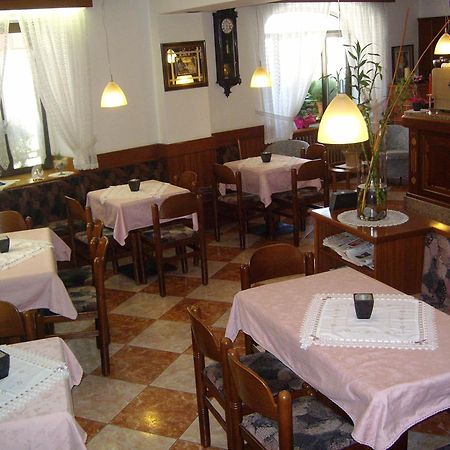 Albergo Antica Rosa Levico Terme Exterior foto